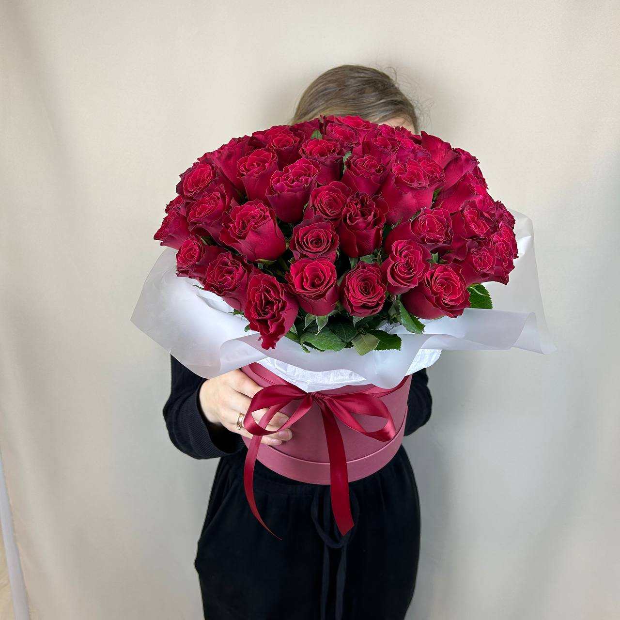 Композиция с красной розой
