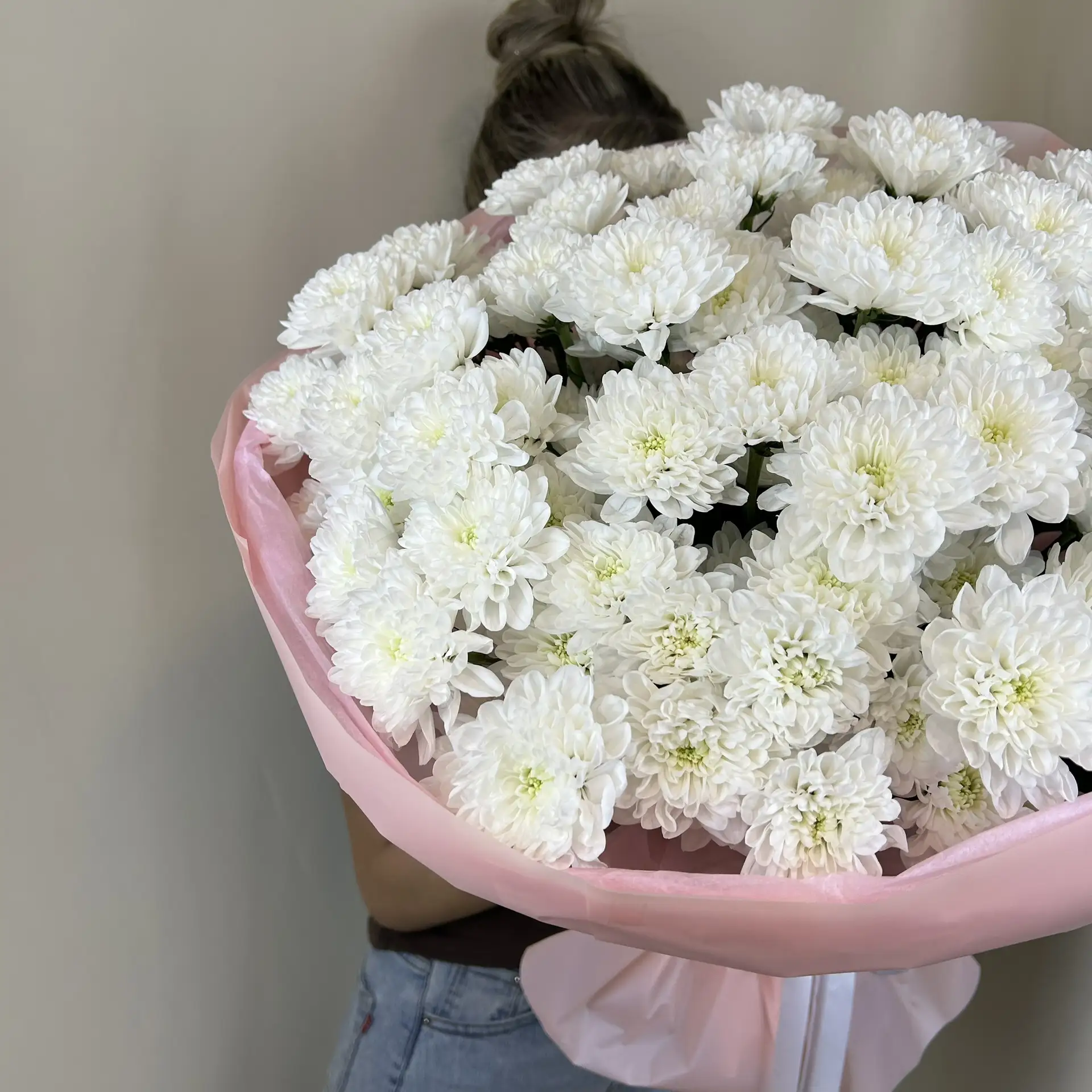 Букет из 15 хризантем
